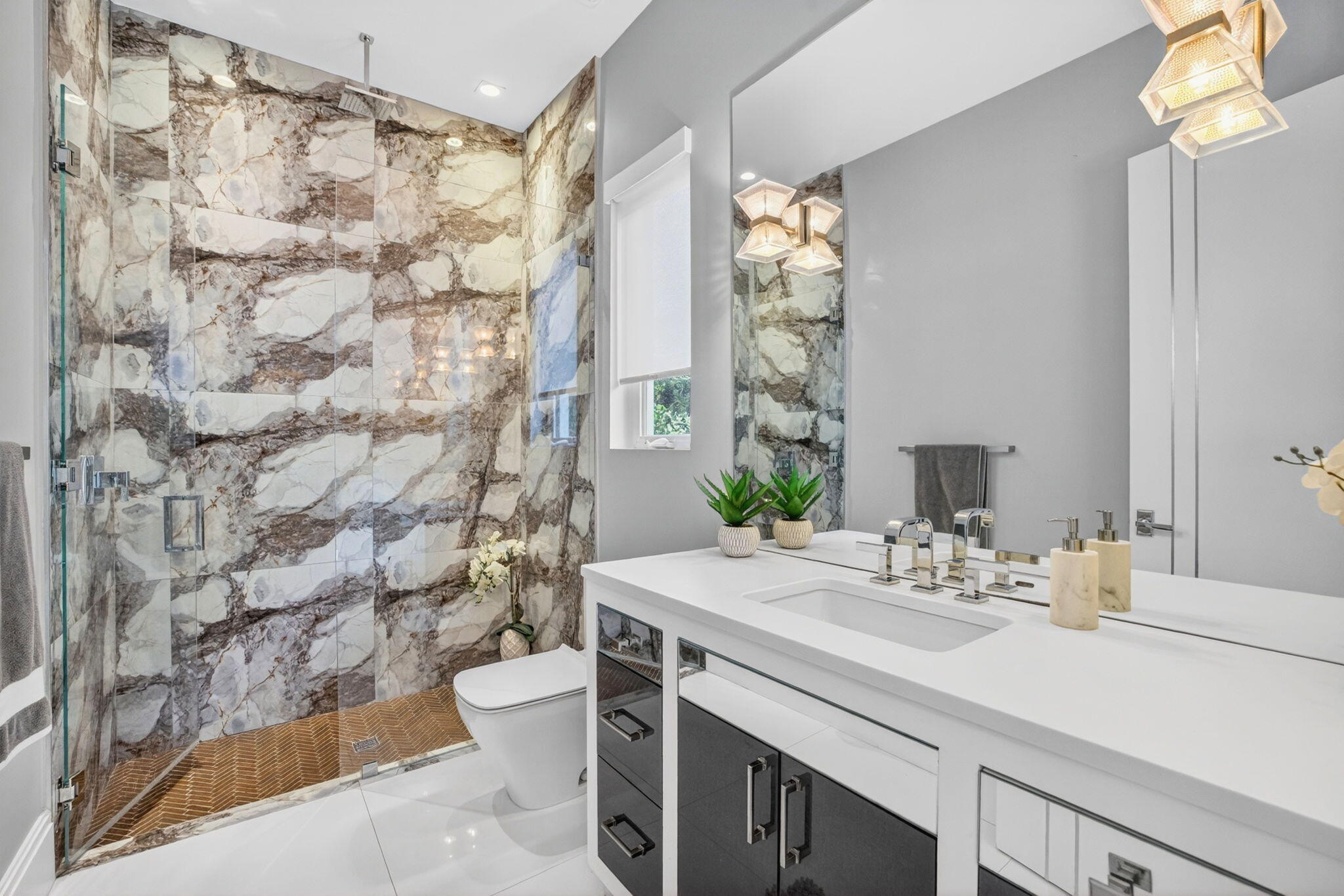 39 Pelican Fort Lauderdale, FL 33301