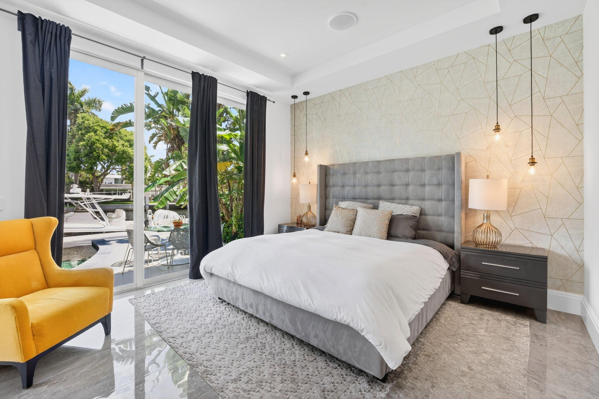39 Pelican Fort Lauderdale, FL 33301