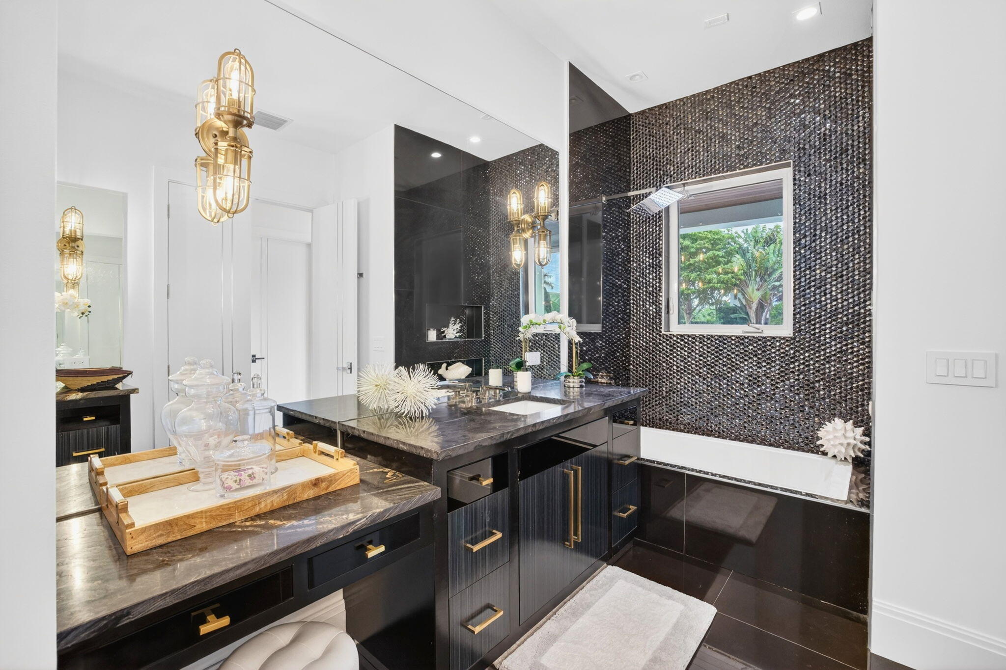 39 Pelican Fort Lauderdale, FL 33301