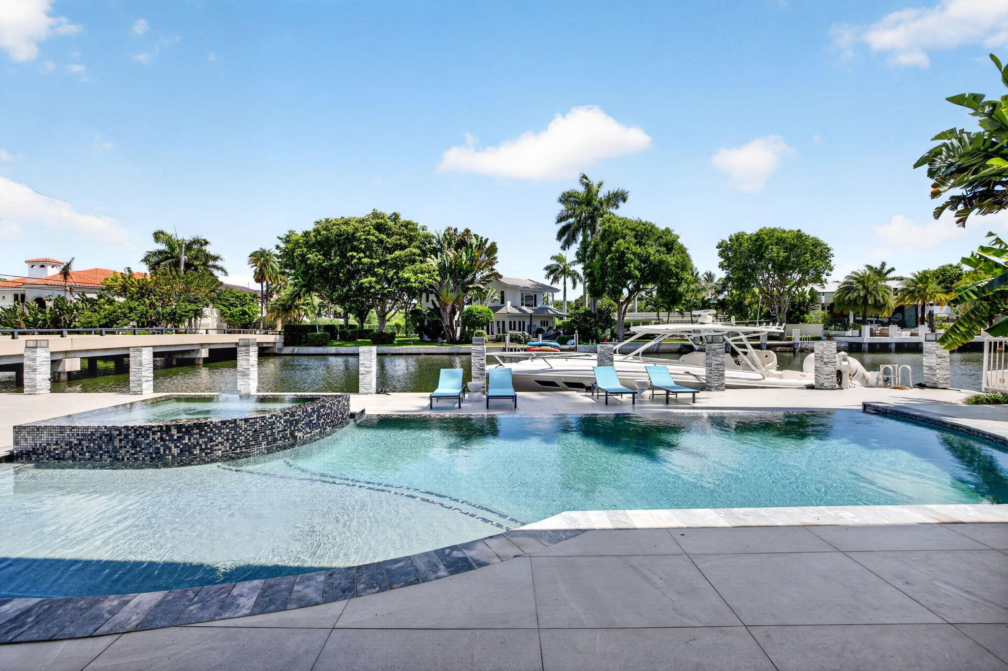 39 Pelican Fort Lauderdale, FL 33301