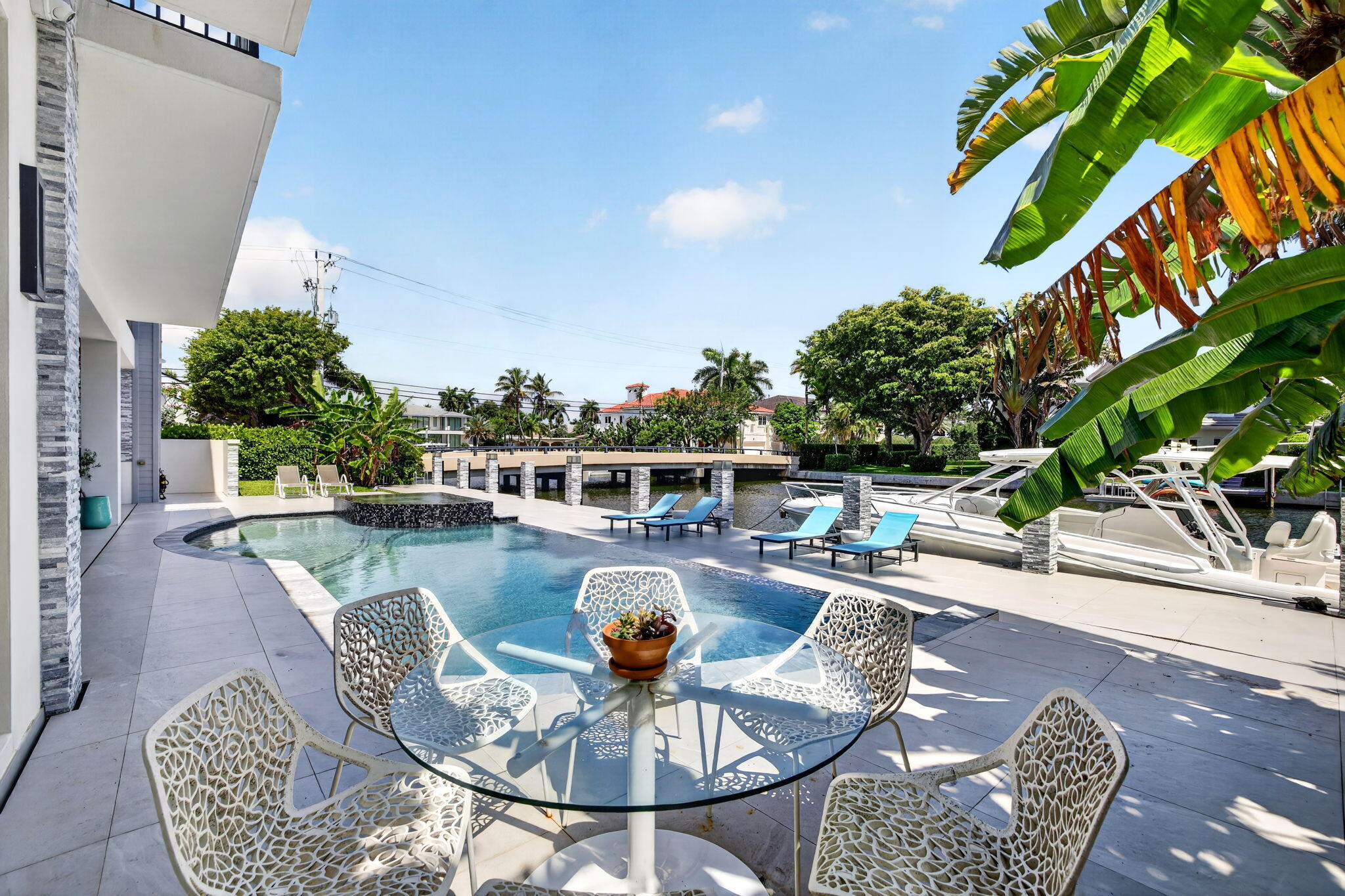 39 Pelican Fort Lauderdale, FL 33301