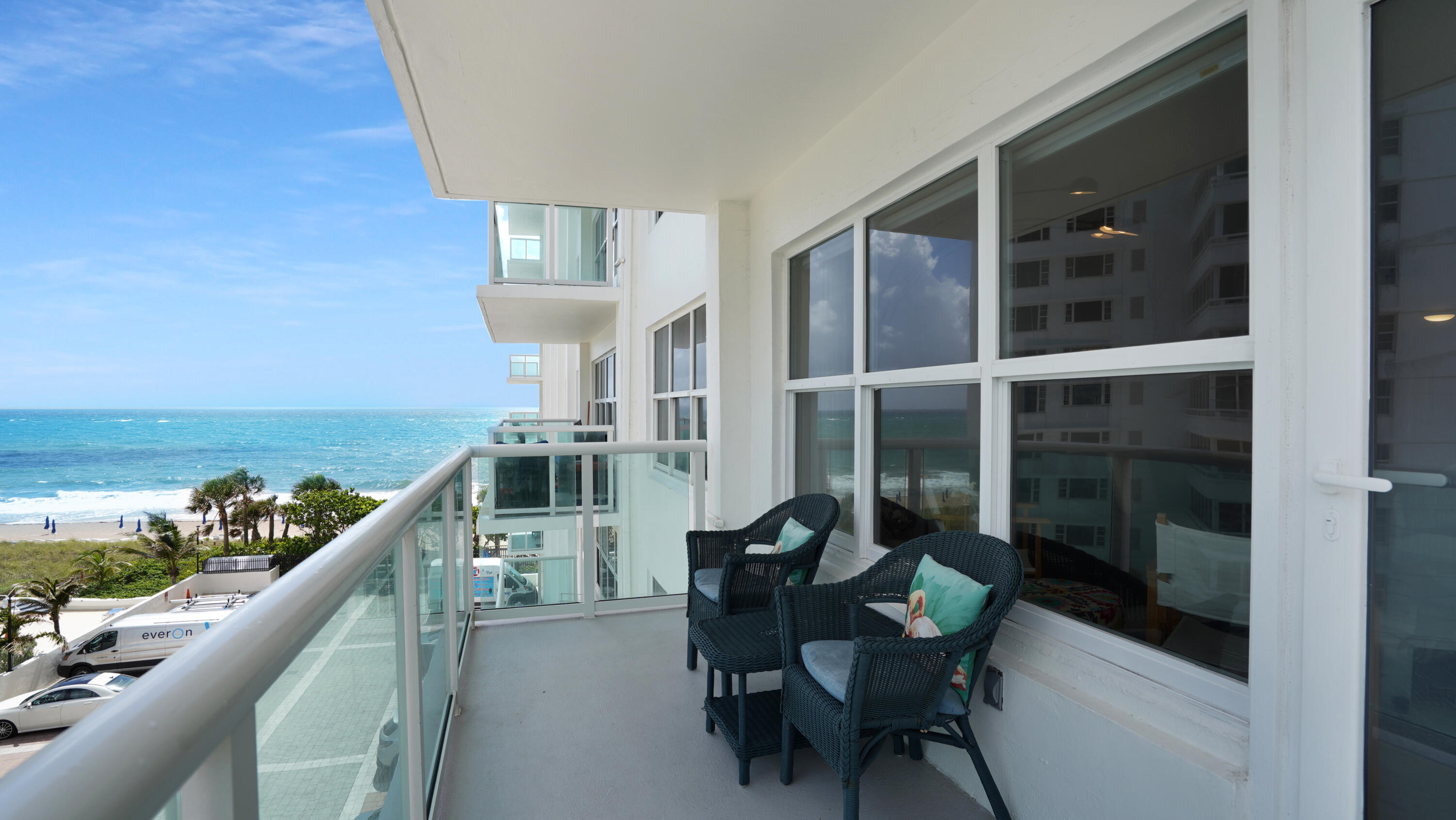 3550 Galt Ocean #409
