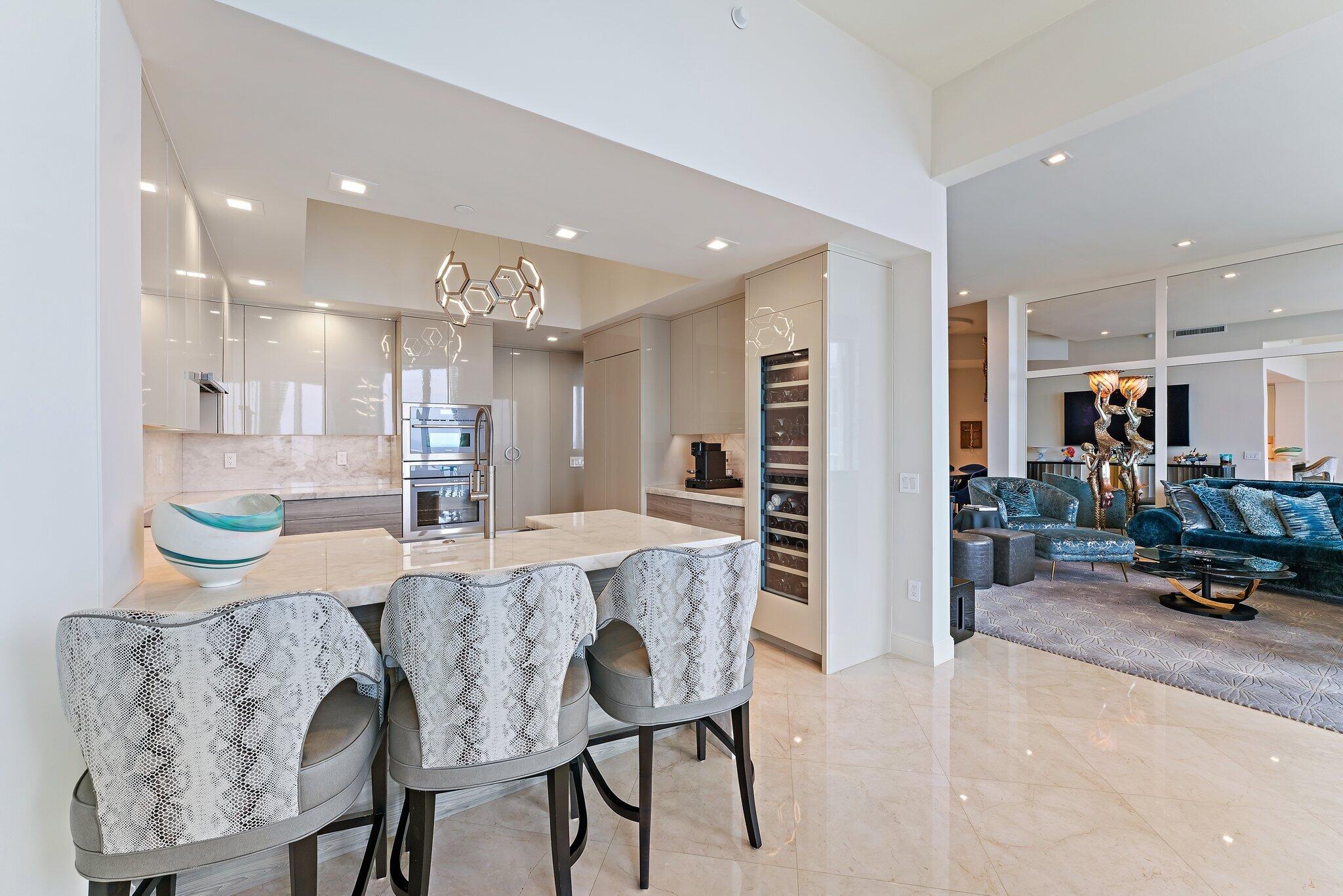 2700 N Ocean #Ph-1b Riviera Beach, FL 33404