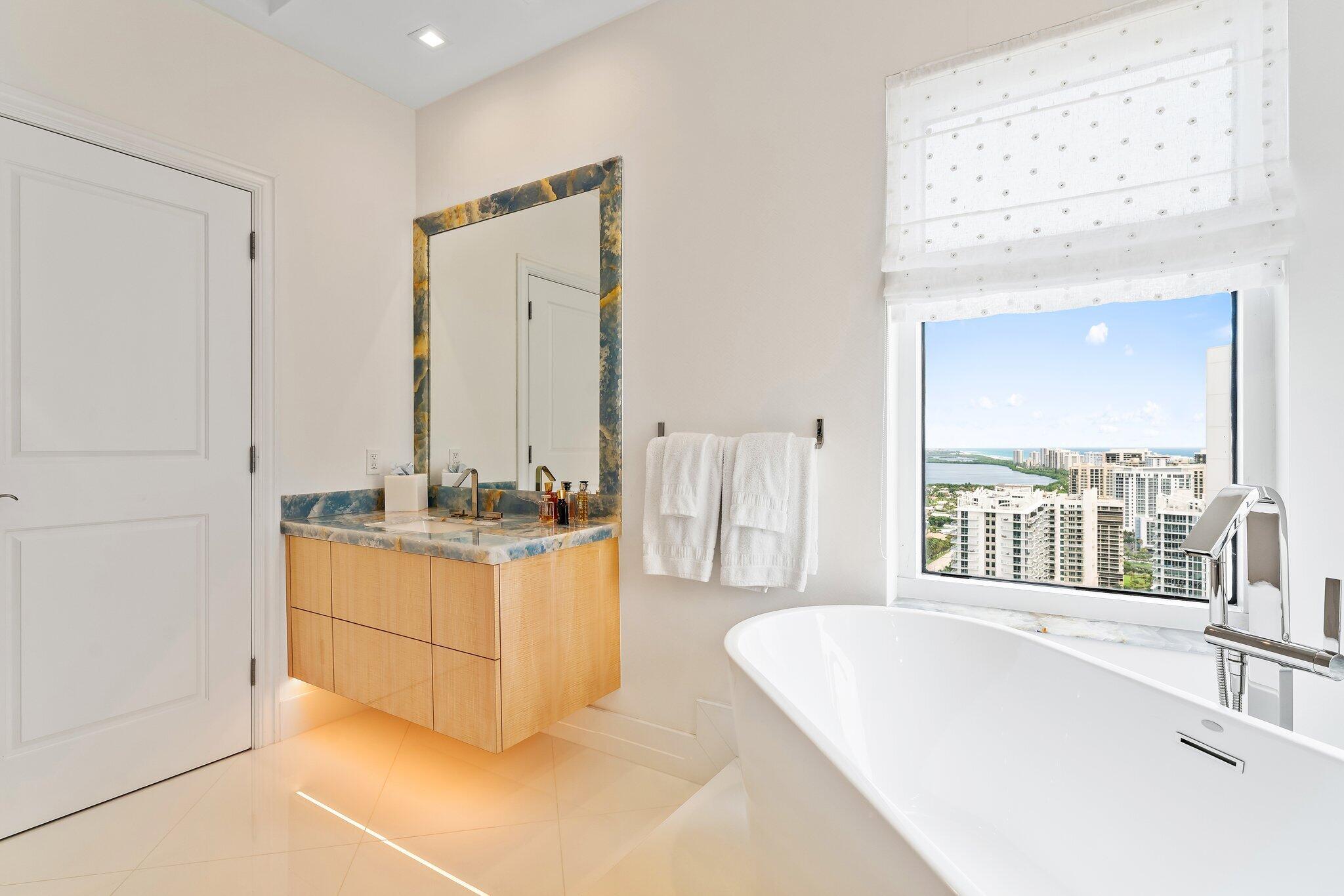 2700 N Ocean #Ph-1b Riviera Beach, FL 33404