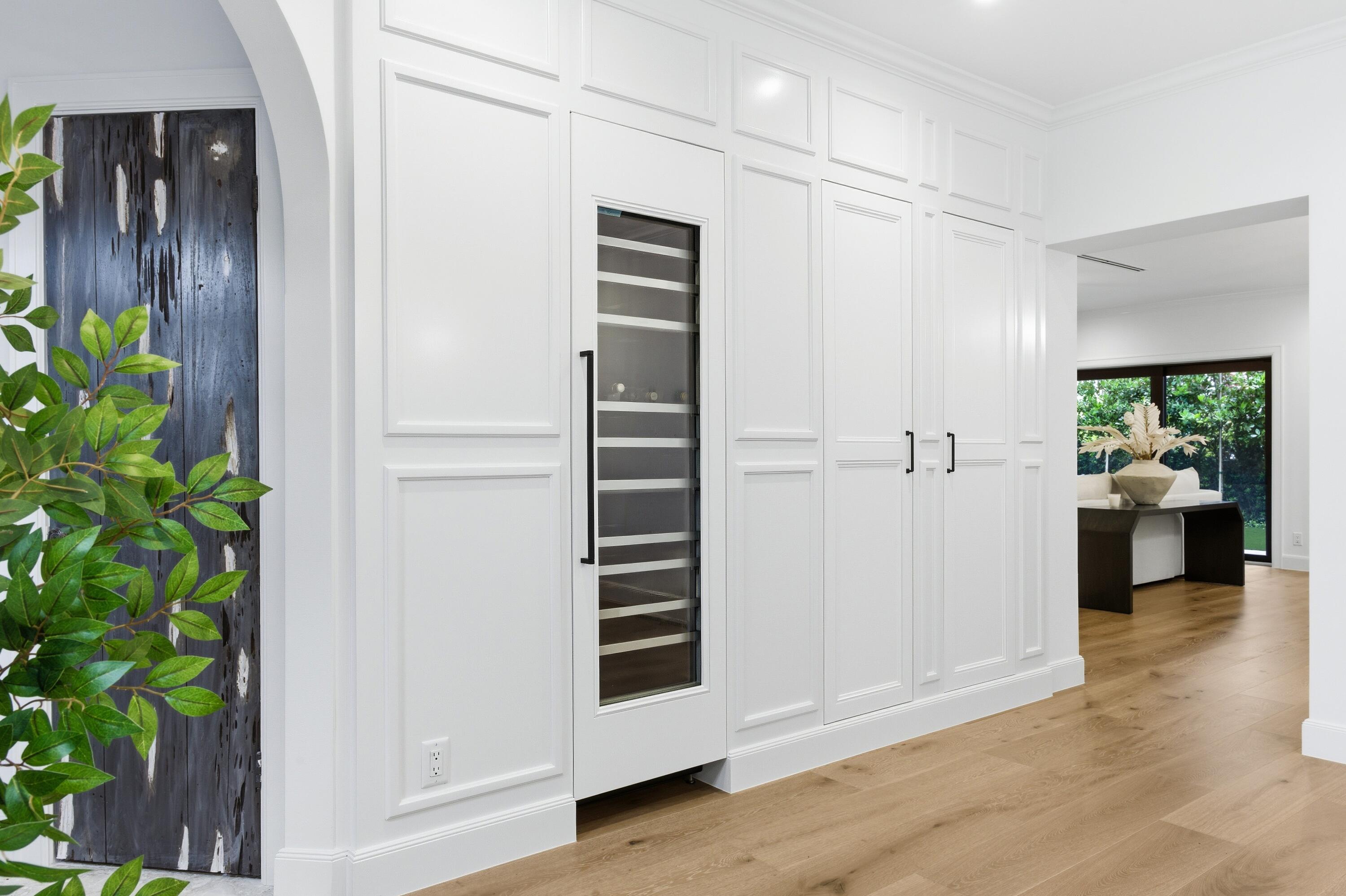 201 Murray West Palm Beach, FL 33405