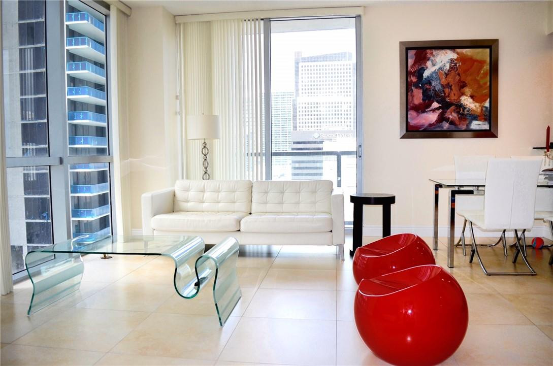 1060 Brickell #1617