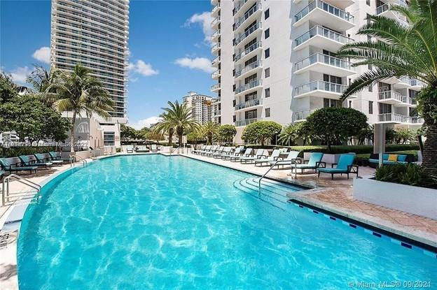 image 1060 Brickell - 106014