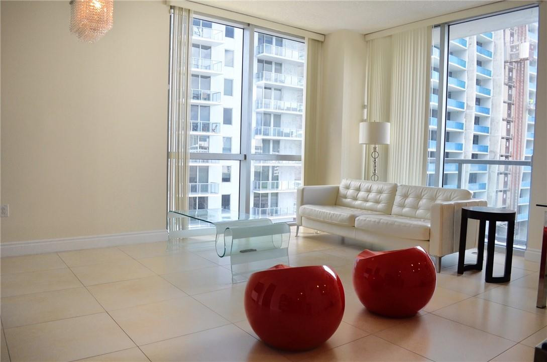 image 1060 Brickell - 10601