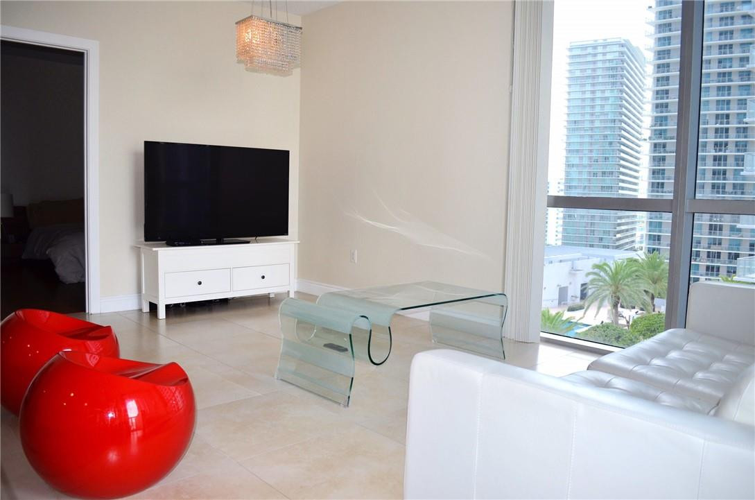 image 1060 Brickell - 10602