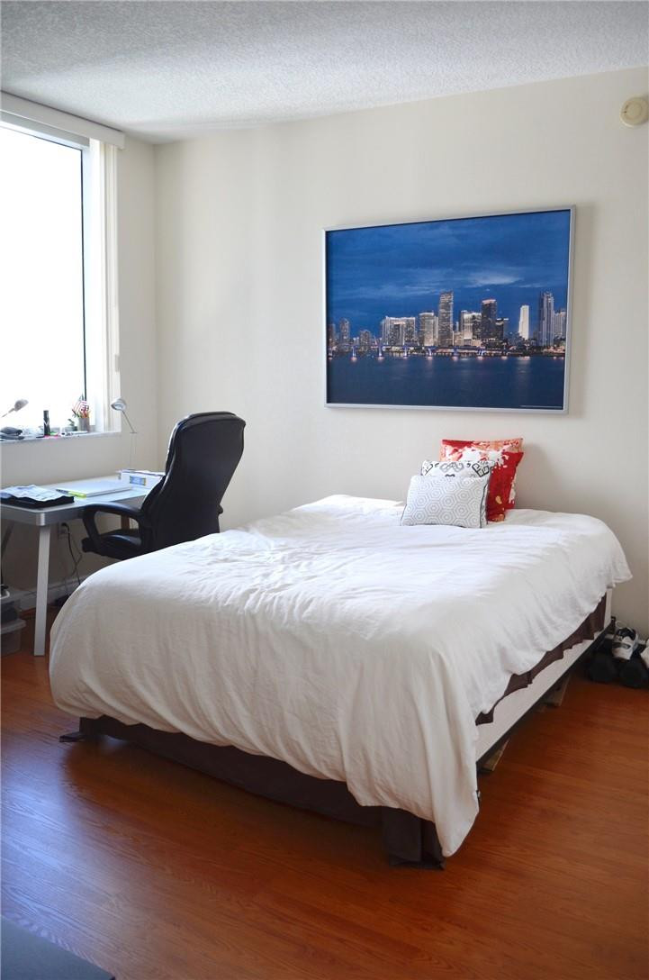 image 1060 Brickell - 10607