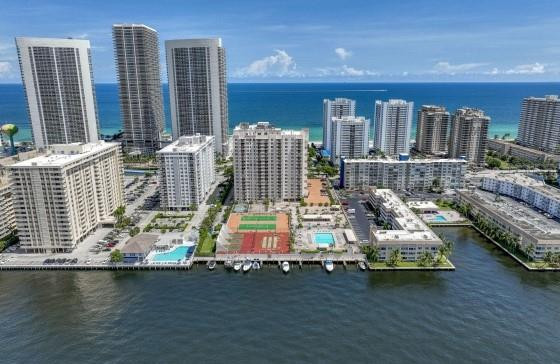 1865 S Ocean #17h