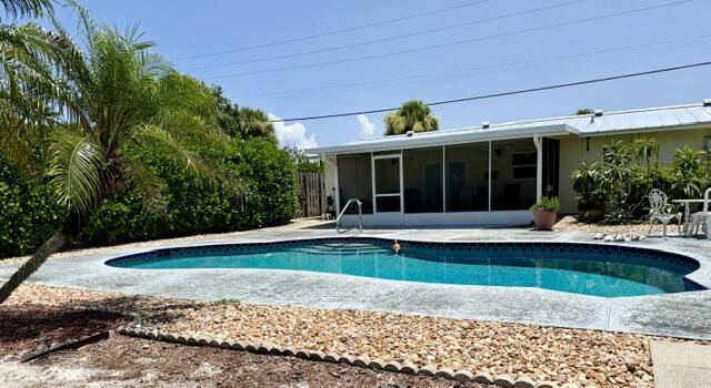 3132 NE Savannah