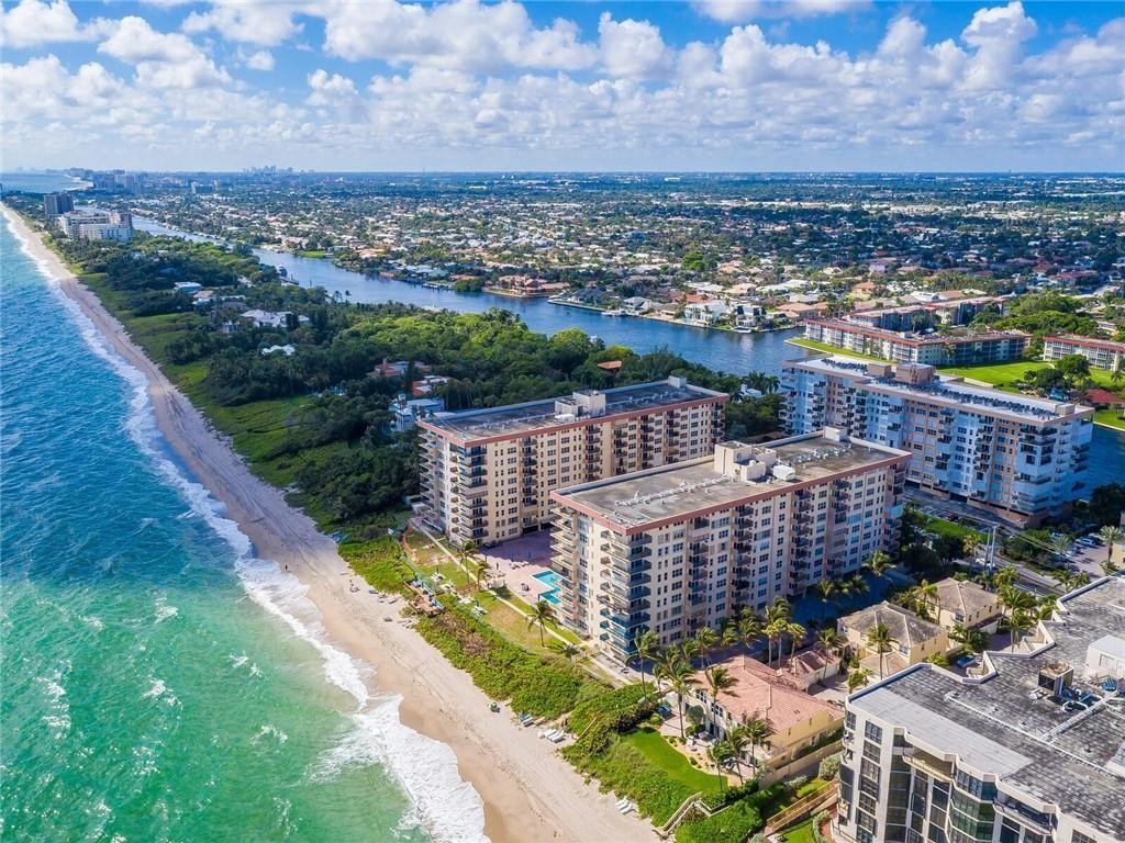 1147 Hillsboro Mile #209 Hillsboro Beach, FL 33062