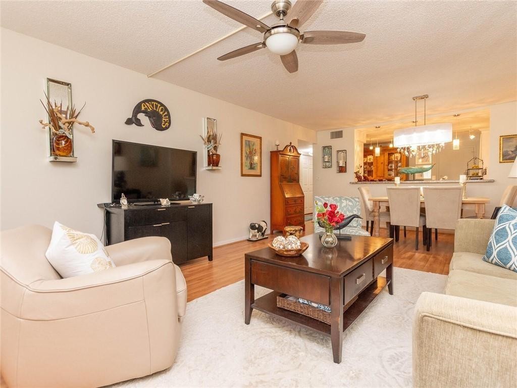 1147 Hillsboro Mile #209 Hillsboro Beach, FL 33062