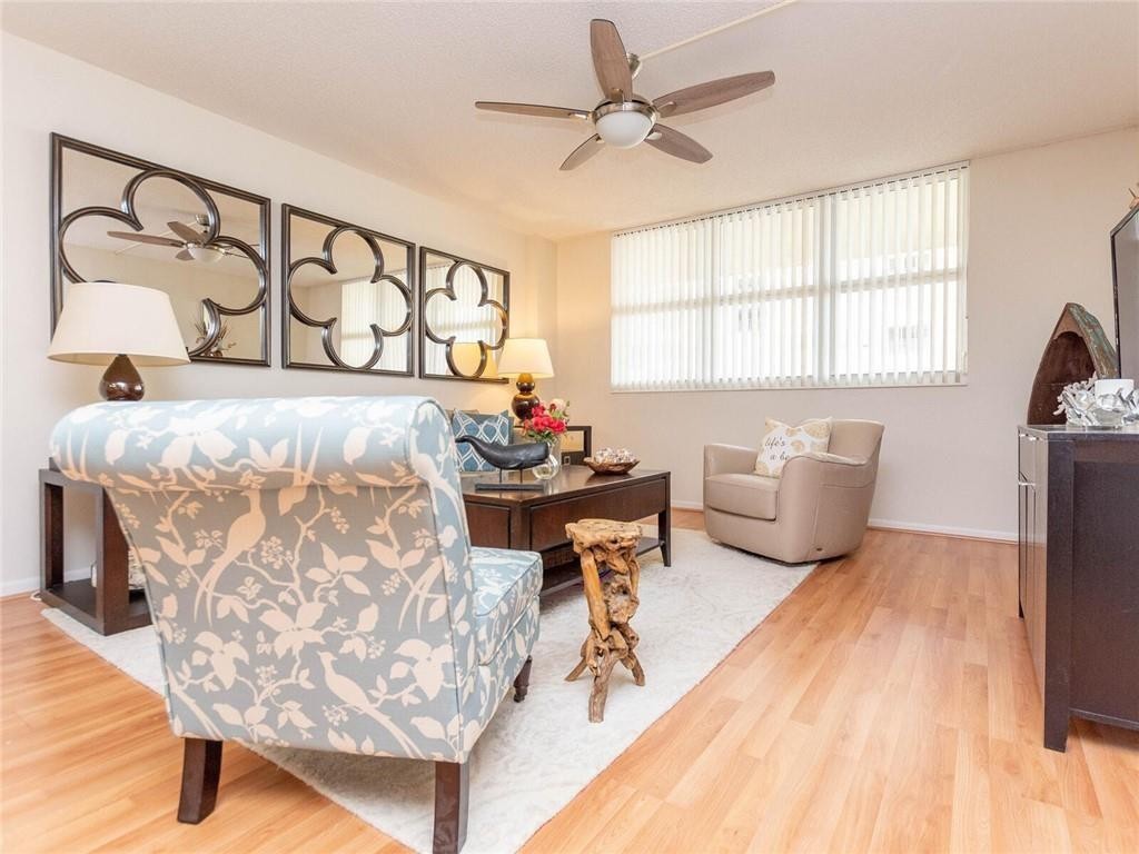 1147 Hillsboro Mile #209 Hillsboro Beach, FL 33062