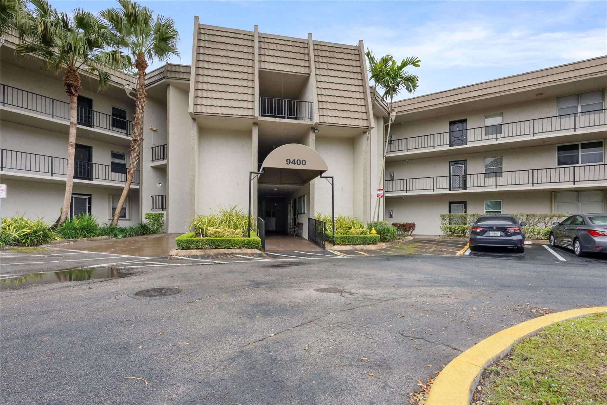9400 Lime Bay Blvd #214