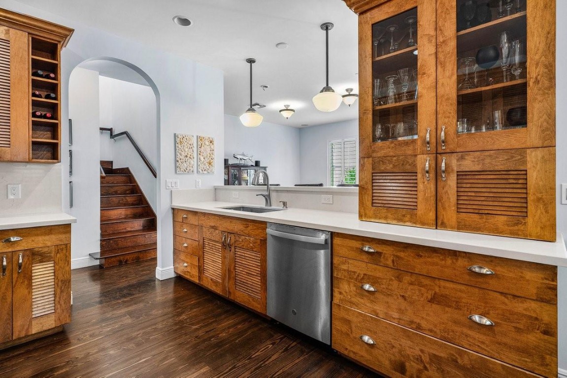 639 NE 17th Fort Lauderdale, FL 33304