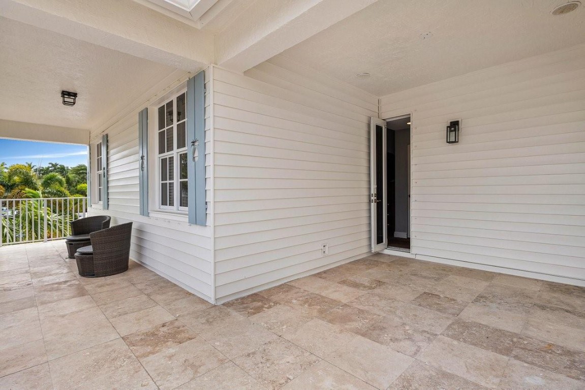 639 NE 17th Fort Lauderdale, FL 33304