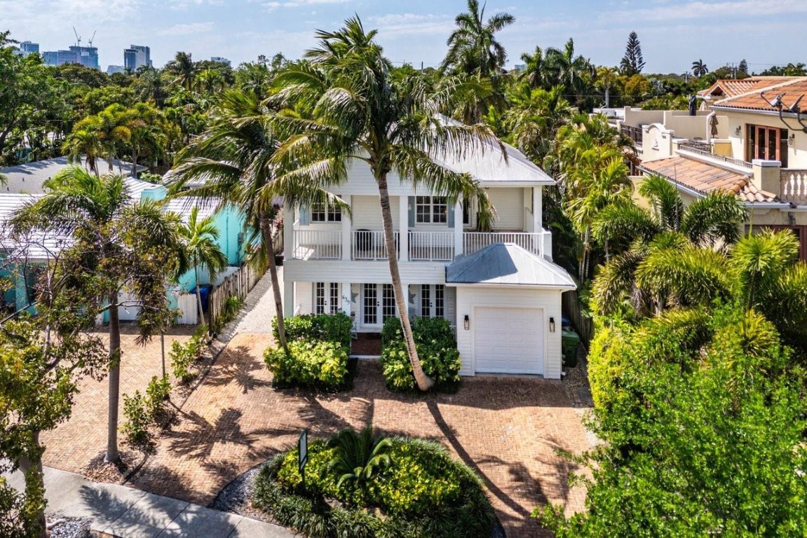 639 NE 17th Fort Lauderdale, FL 33304