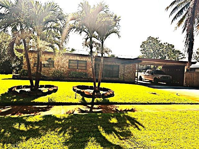 451 SW 38th Ter
