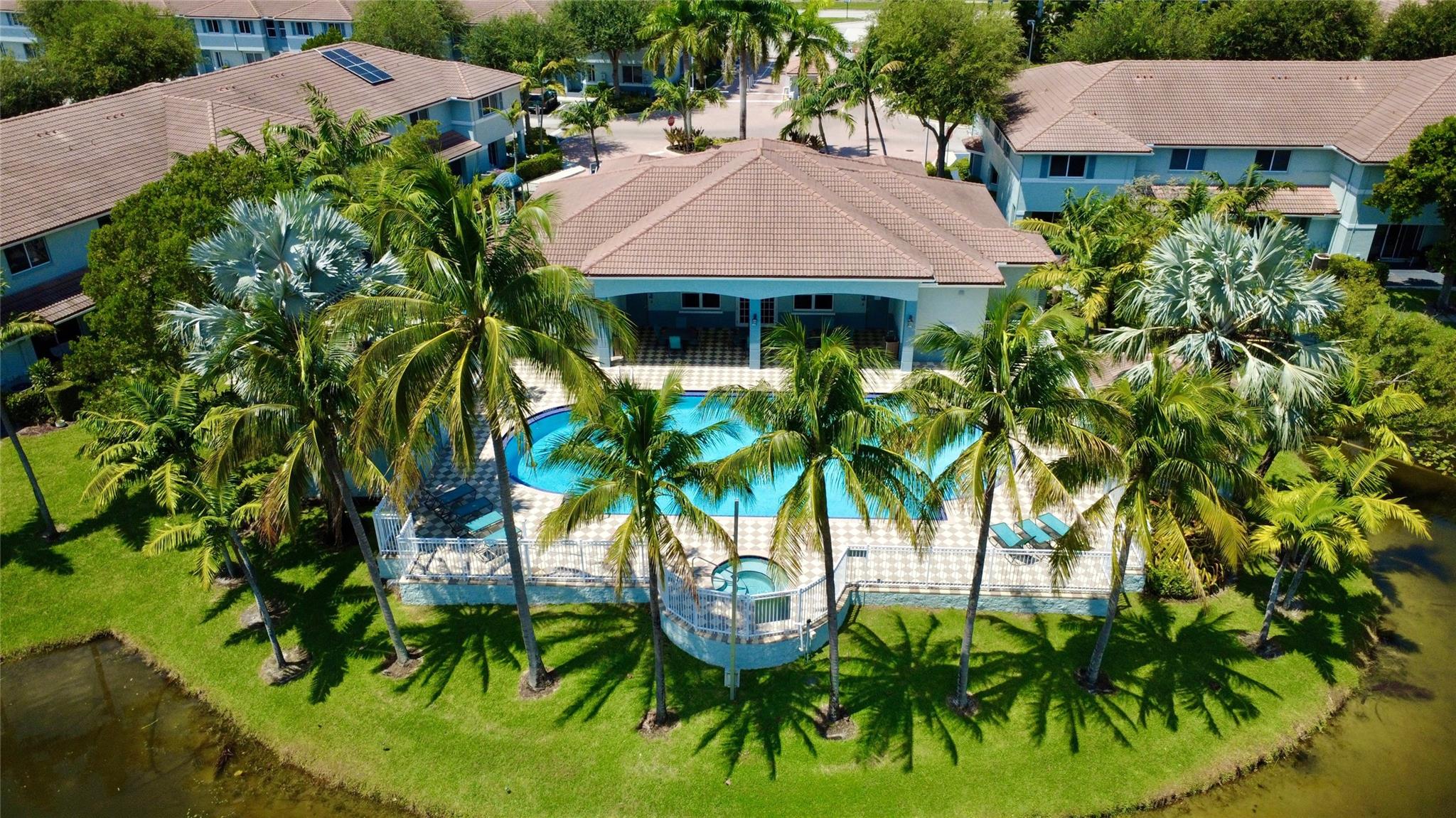 3423 Sonoma Dr