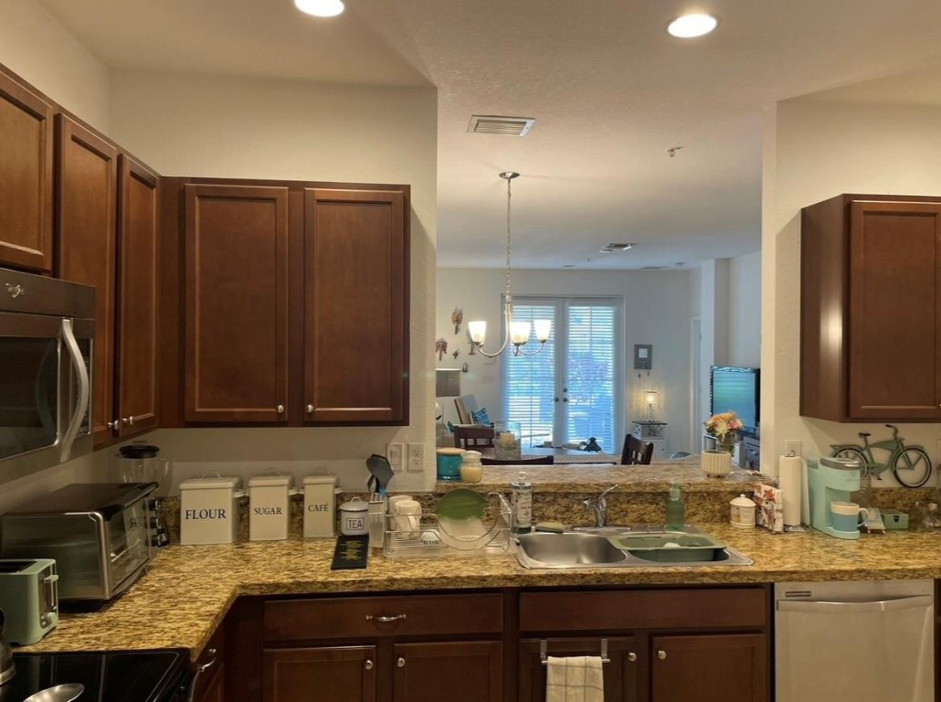 817 SW 147th #817 Pembroke Pines, FL 33027