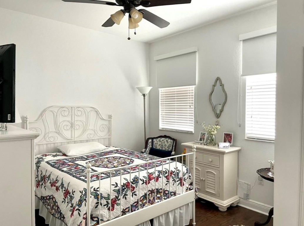 817 SW 147th #817 Pembroke Pines, FL 33027