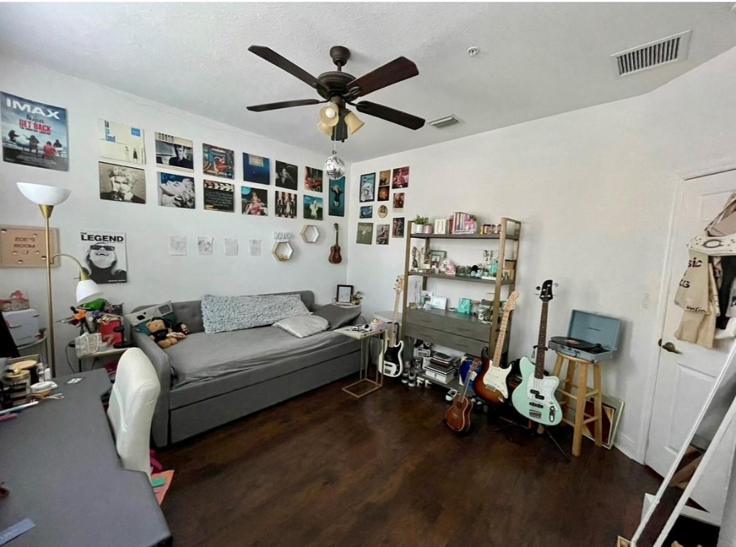 817 SW 147th #817 Pembroke Pines, FL 33027