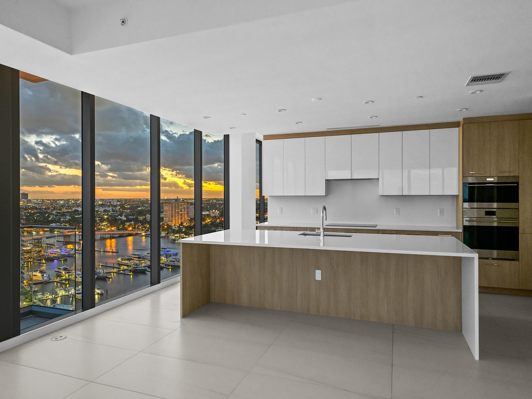 153 N Seabreeze Blvd #1902-S Fort Lauderdale, FL 33304