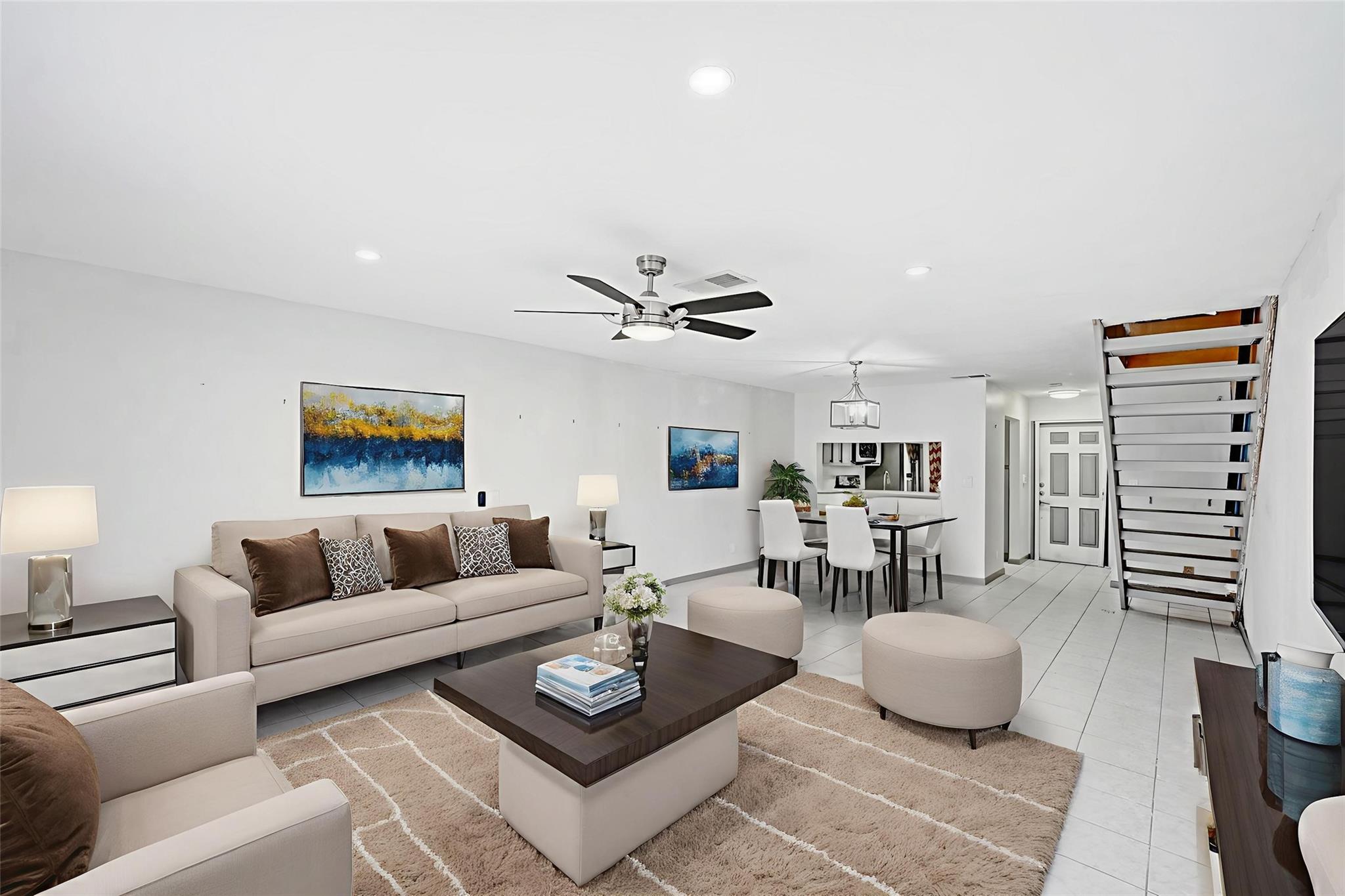 3044 S Oakland Frst Dr #2408