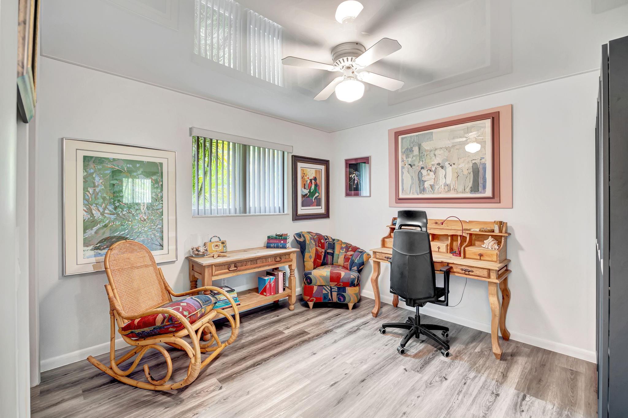 9980 SW 83rd Ave Miami, FL 33156