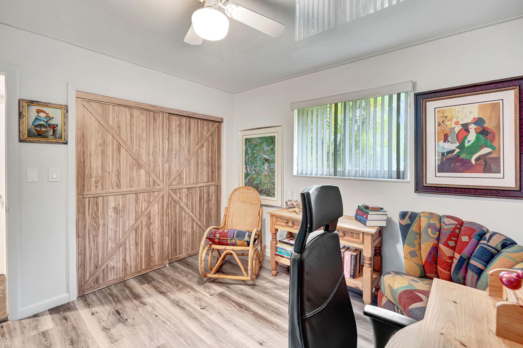 9980 SW 83rd Ave Miami, FL 33156