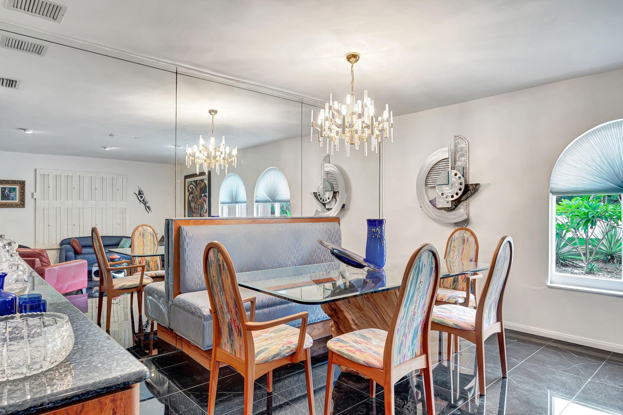 9980 SW 83rd Ave Miami, FL 33156