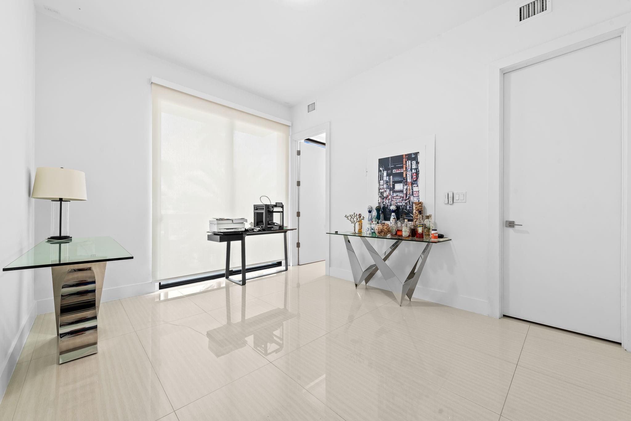 60 Hendricks Isle #301 Fort Lauderdale, FL 33301