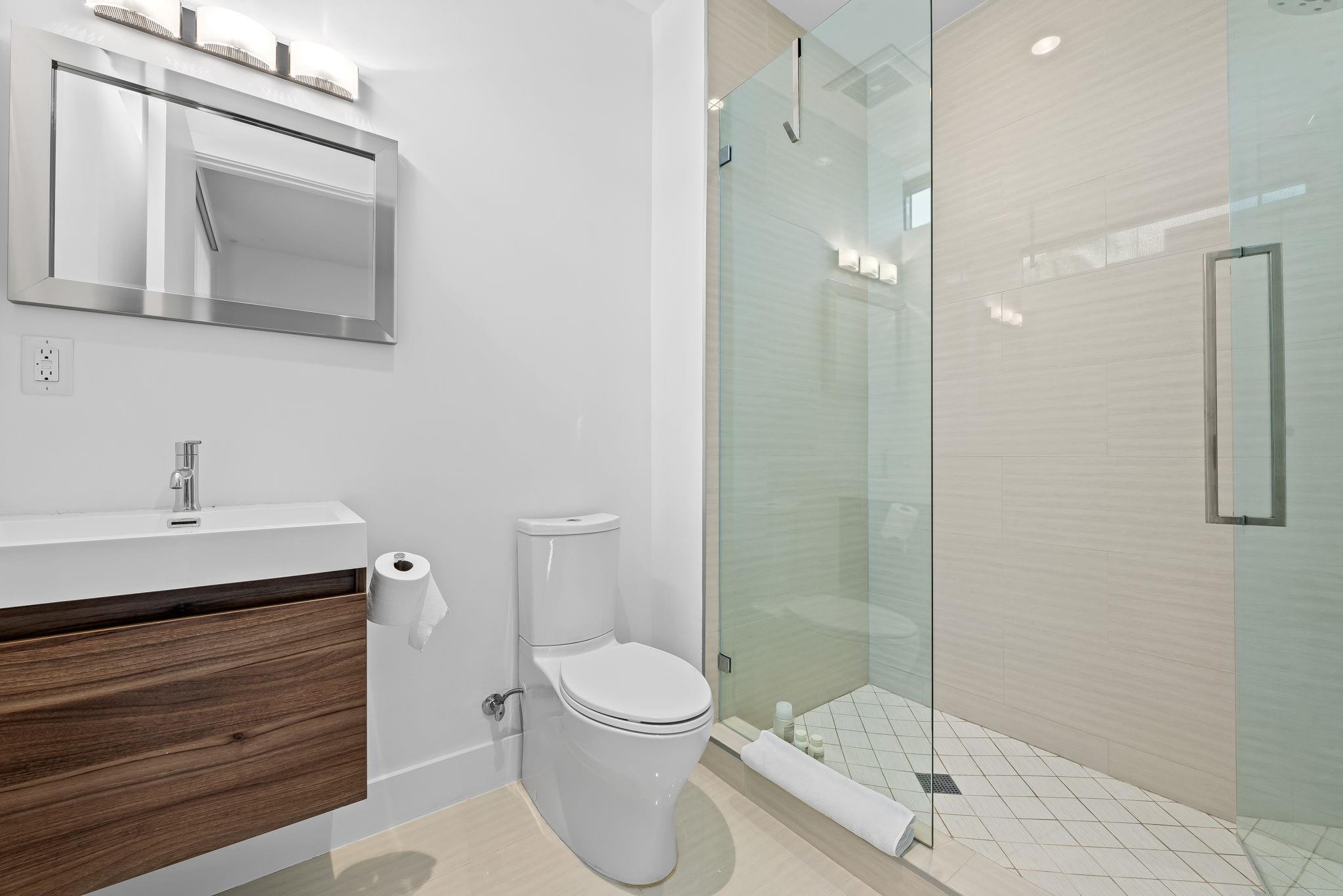 60 Hendricks Isle #301 Fort Lauderdale, FL 33301