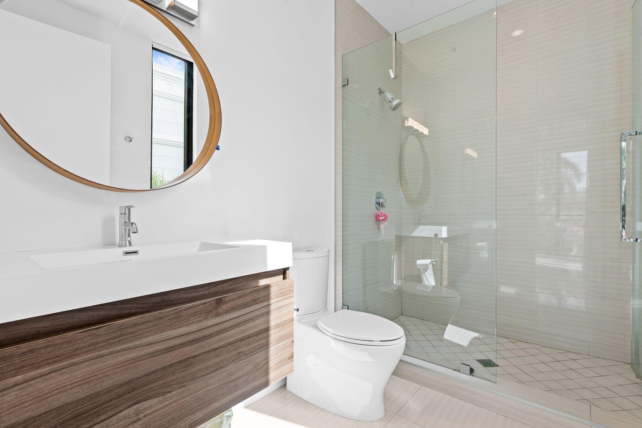 60 Hendricks Isle #301 Fort Lauderdale, FL 33301