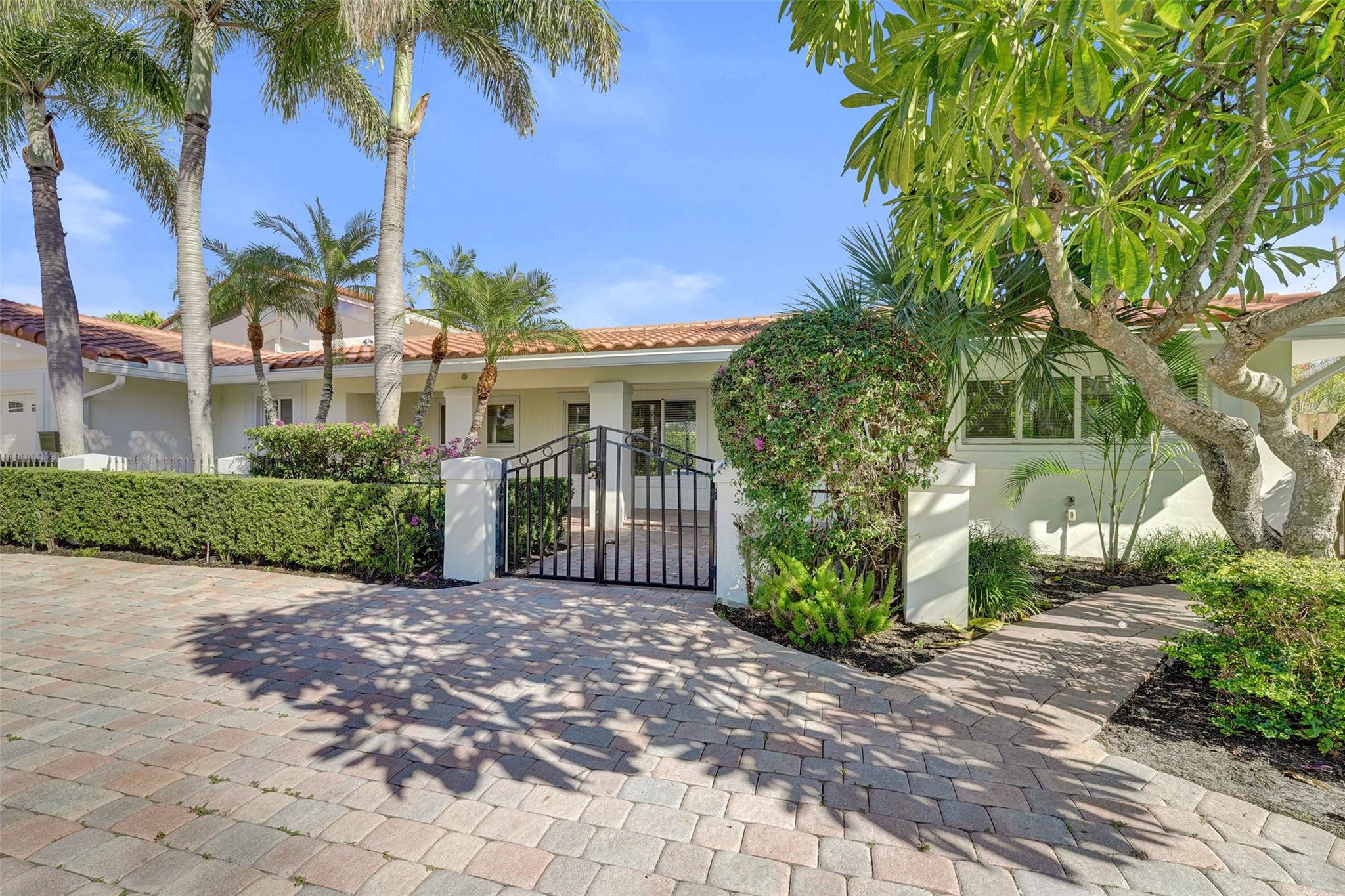 2601 NE 37th St Fort Lauderdale, FL 33308