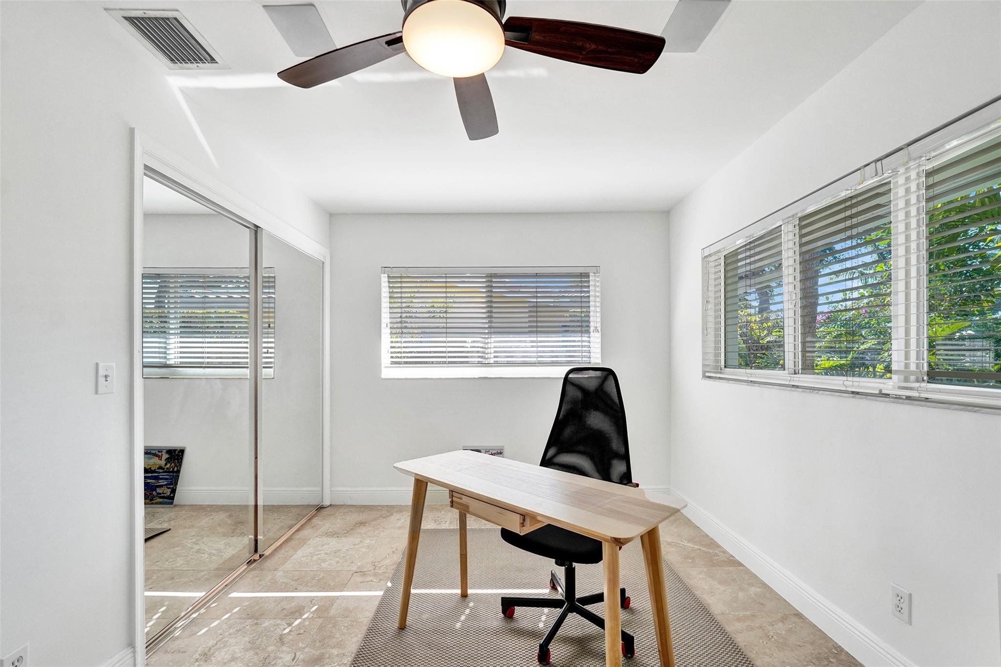 2601 NE 37th St Fort Lauderdale, FL 33308