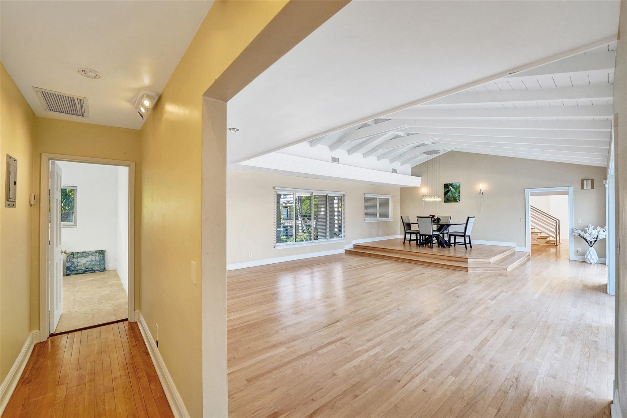 2601 NE 37th St Fort Lauderdale, FL 33308