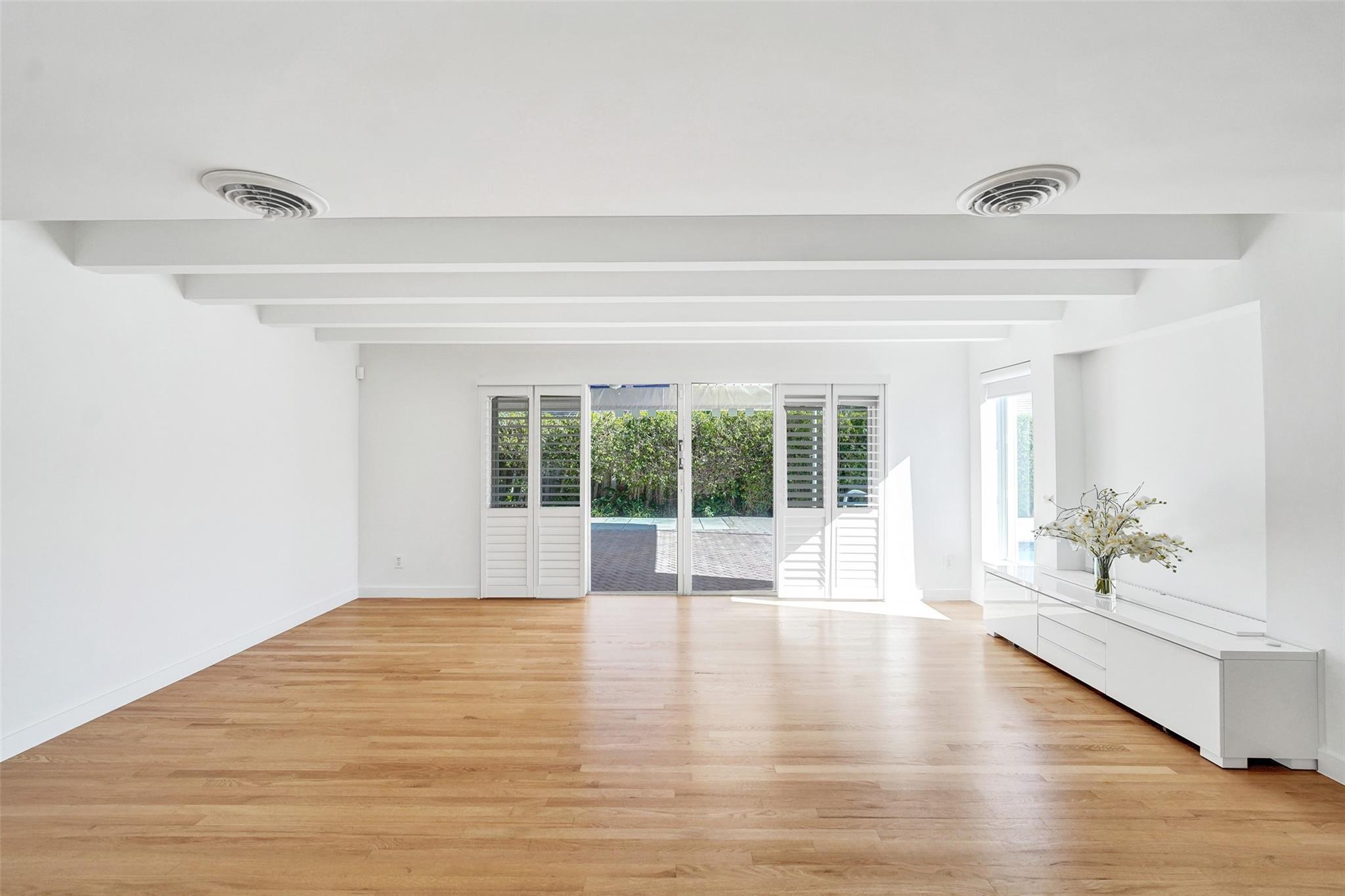 2601 NE 37th St Fort Lauderdale, FL 33308