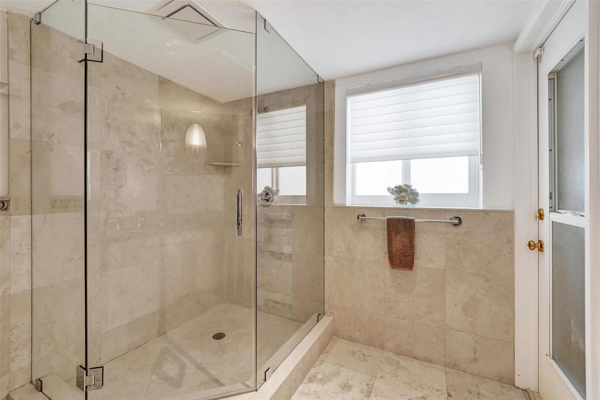 2601 NE 37th St Fort Lauderdale, FL 33308