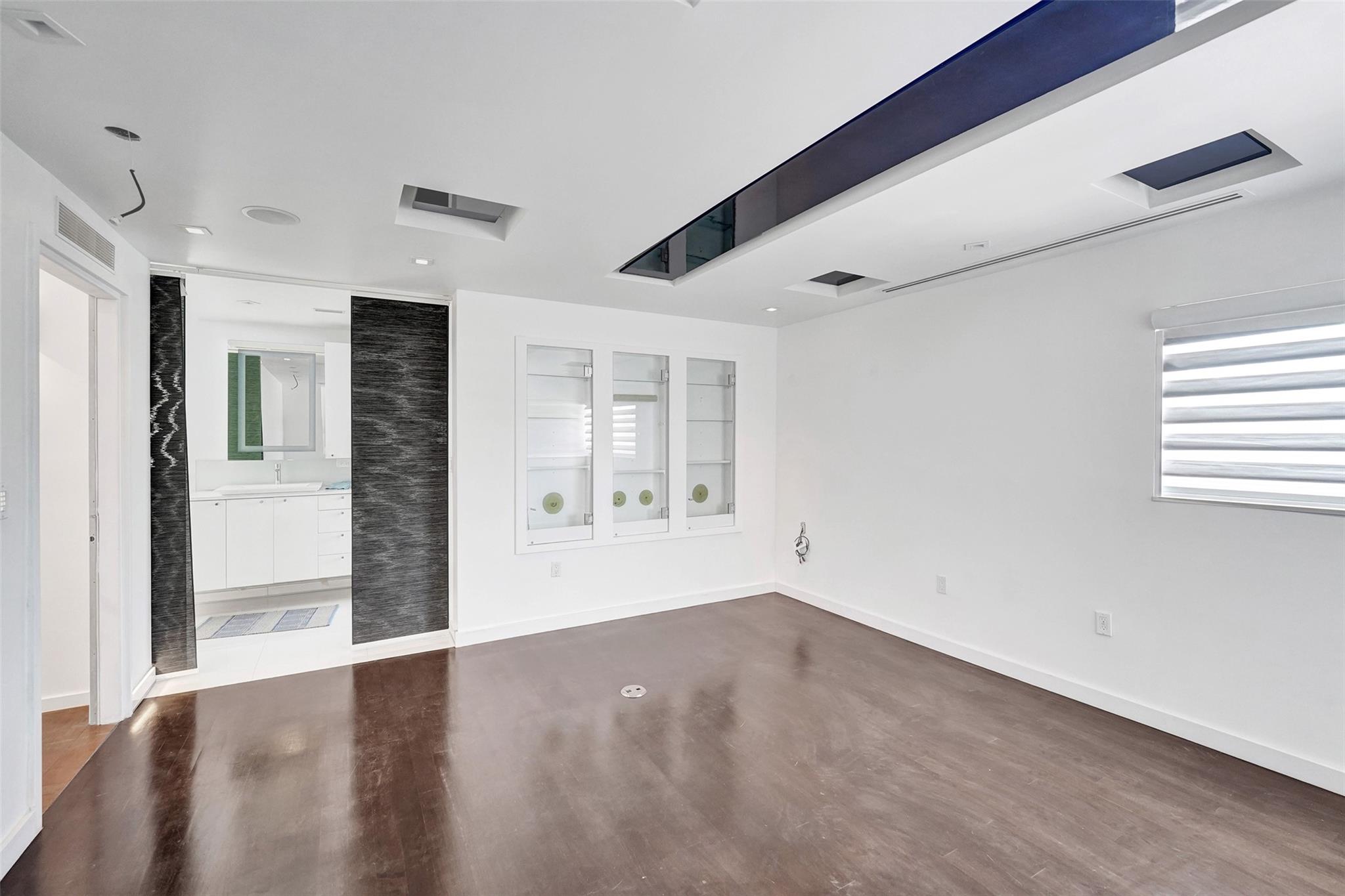 2601 NE 37th St Fort Lauderdale, FL 33308