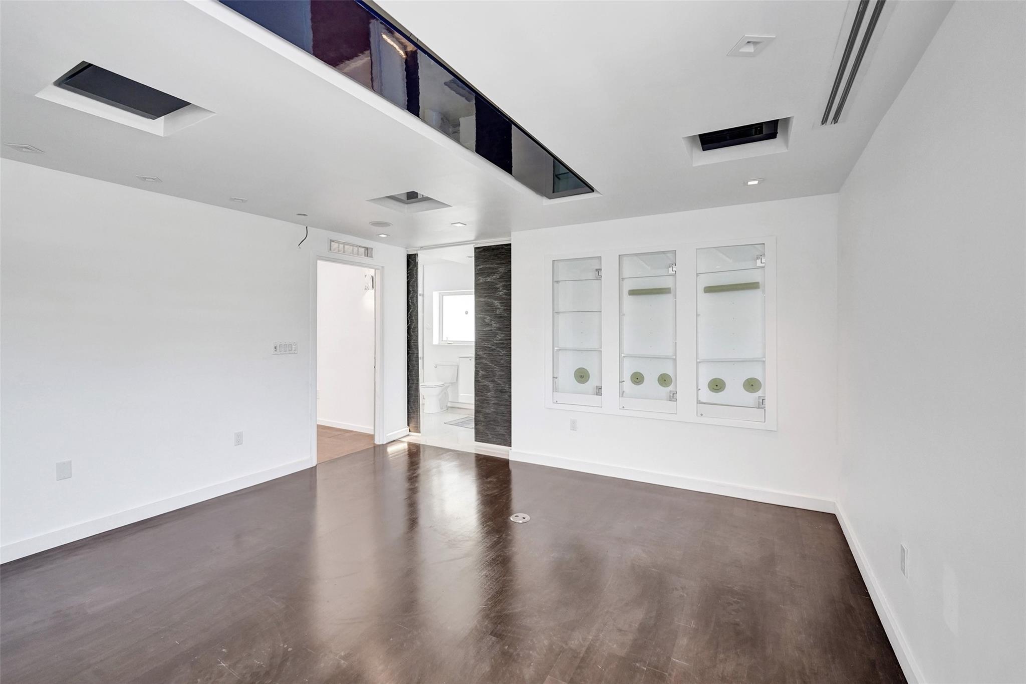 2601 NE 37th St Fort Lauderdale, FL 33308