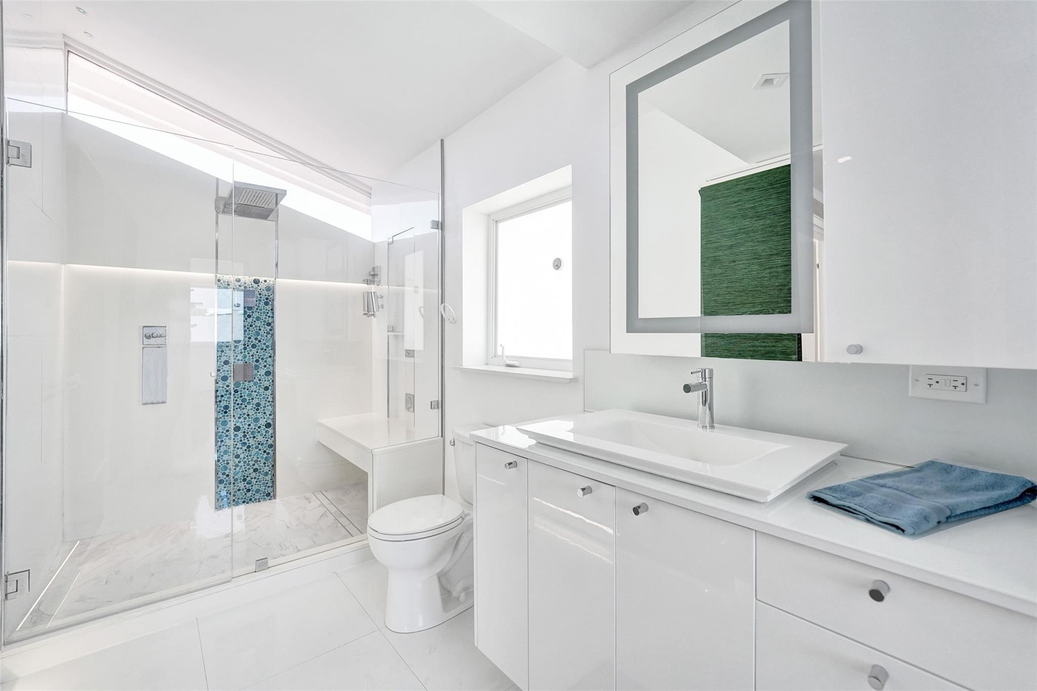 2601 NE 37th St Fort Lauderdale, FL 33308