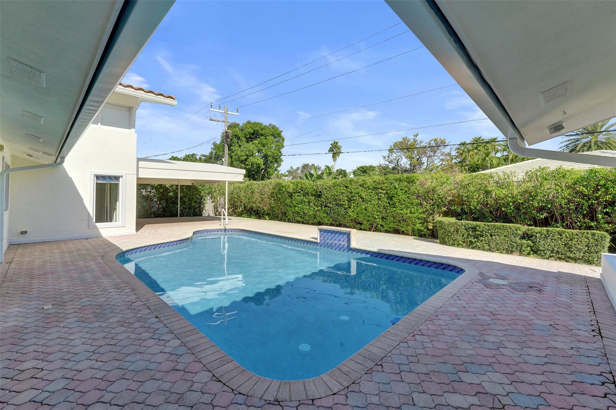 2601 NE 37th St Fort Lauderdale, FL 33308