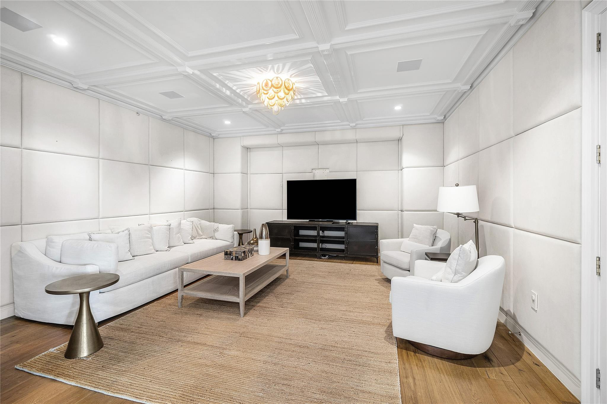 450 SE 5th #102N Boca Raton, FL 33432