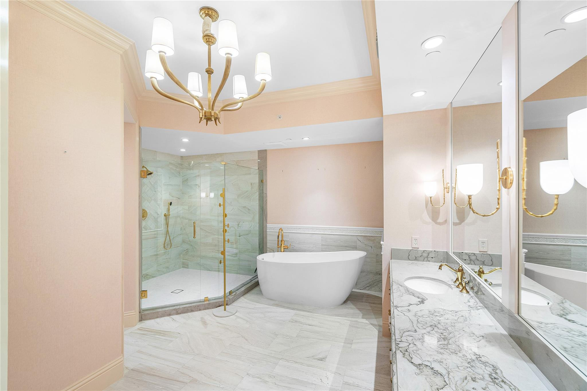 450 SE 5th #102N Boca Raton, FL 33432