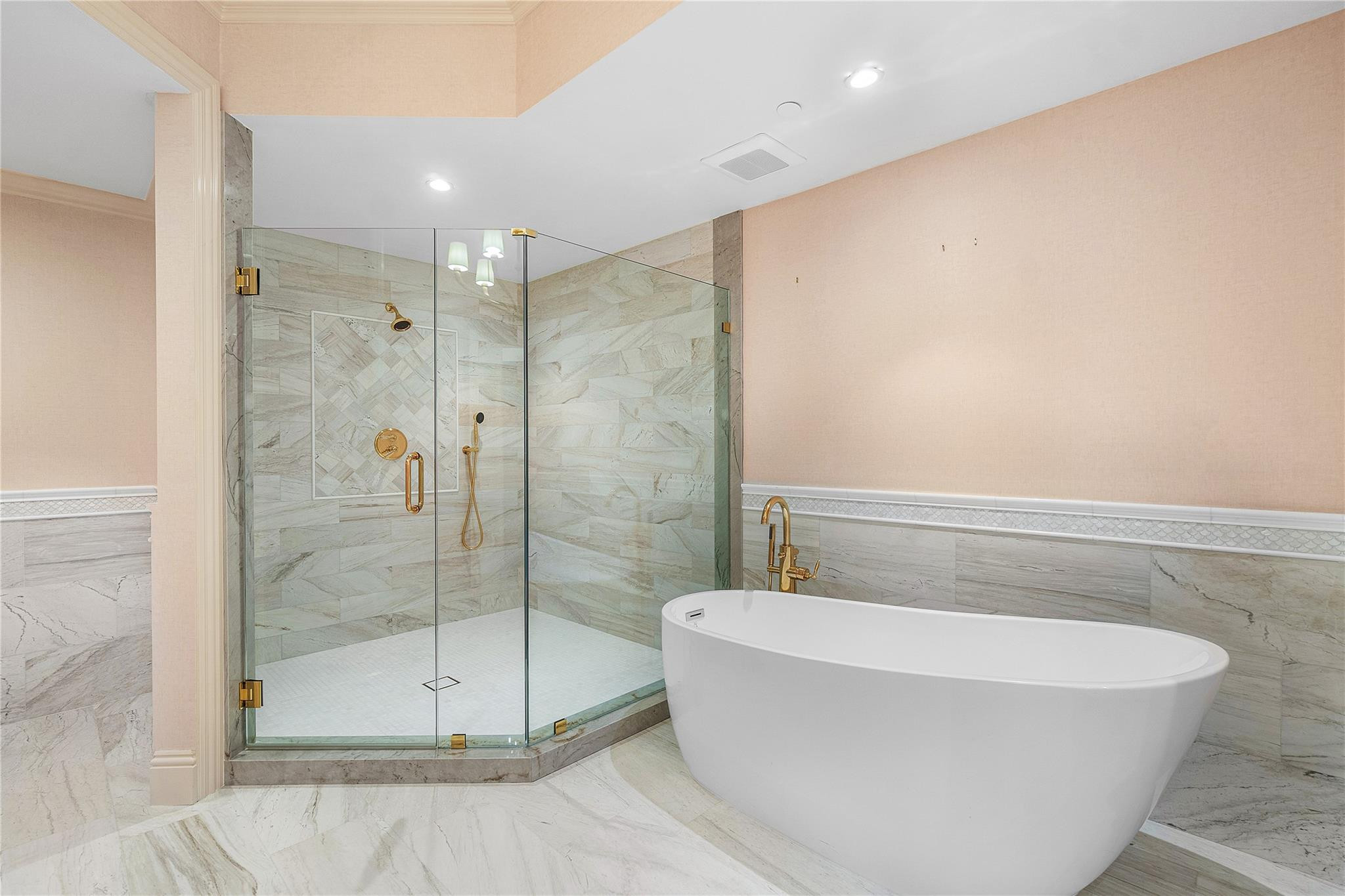 450 SE 5th #102N Boca Raton, FL 33432