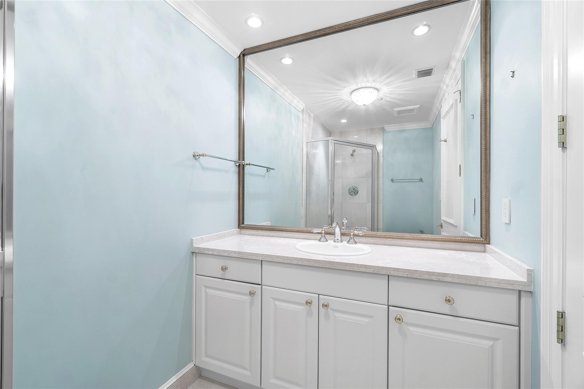 450 SE 5th #102N Boca Raton, FL 33432