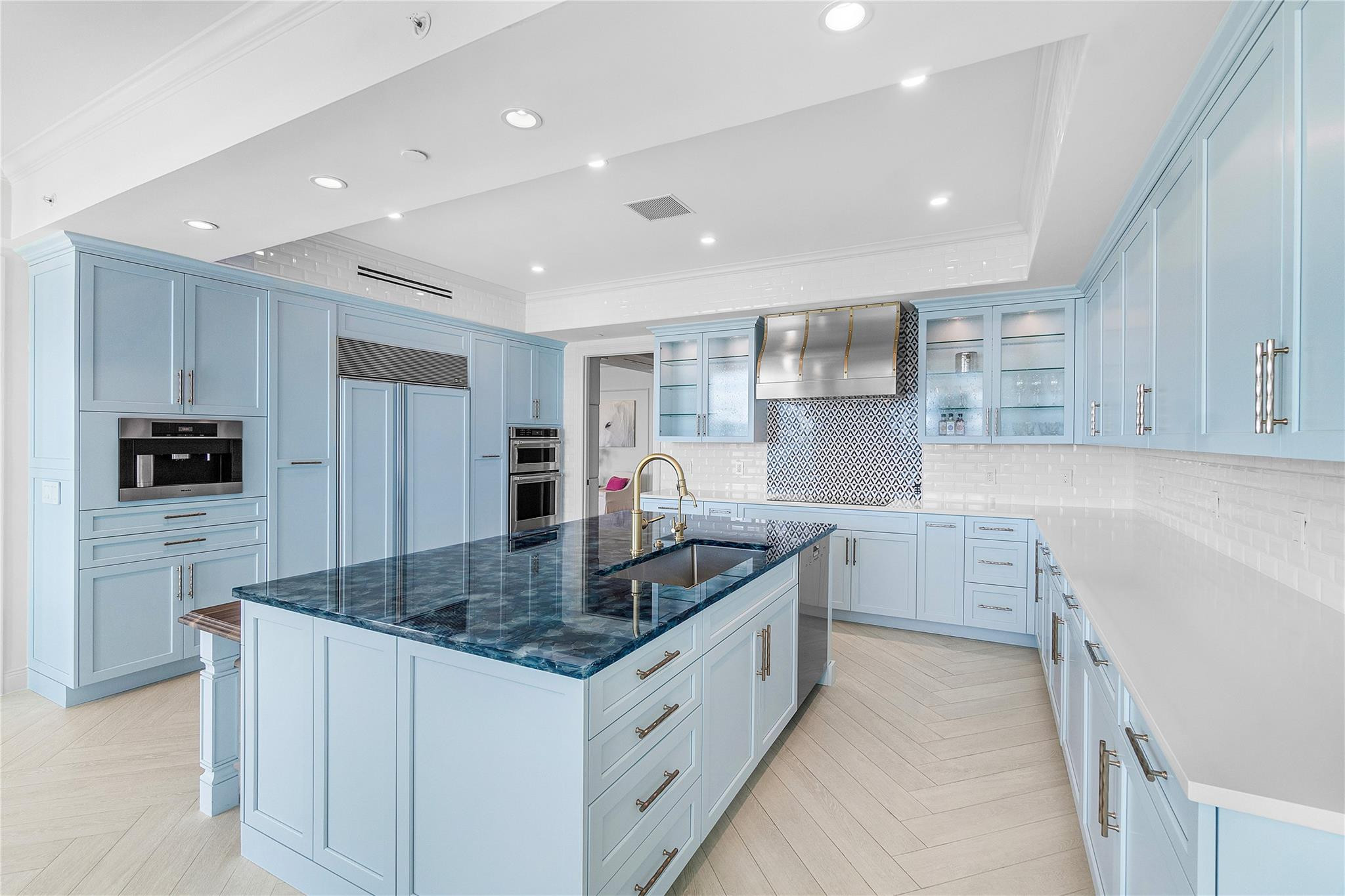 450 SE 5th #102N Boca Raton, FL 33432